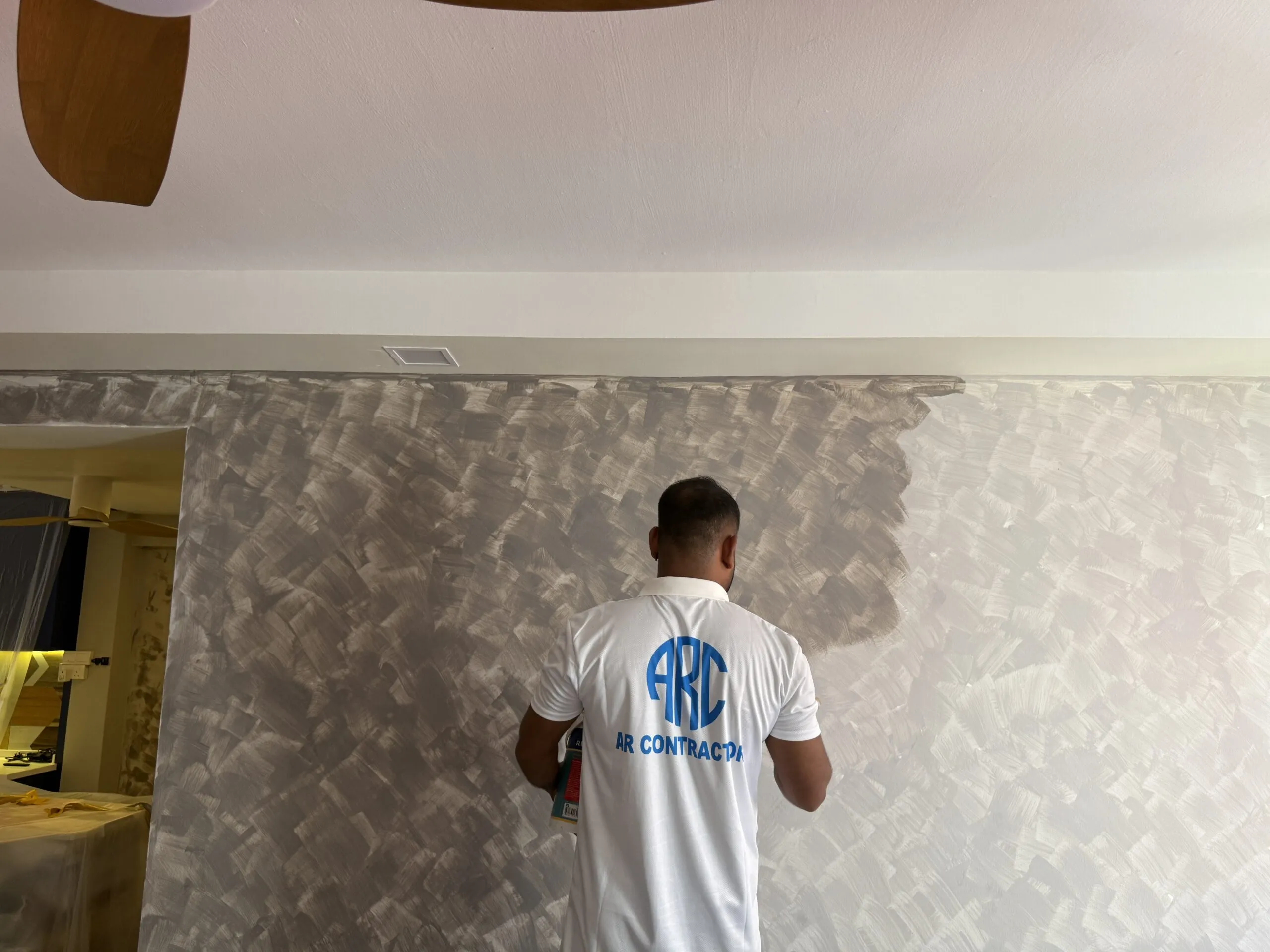 Boundary walls and metal gate refinishing